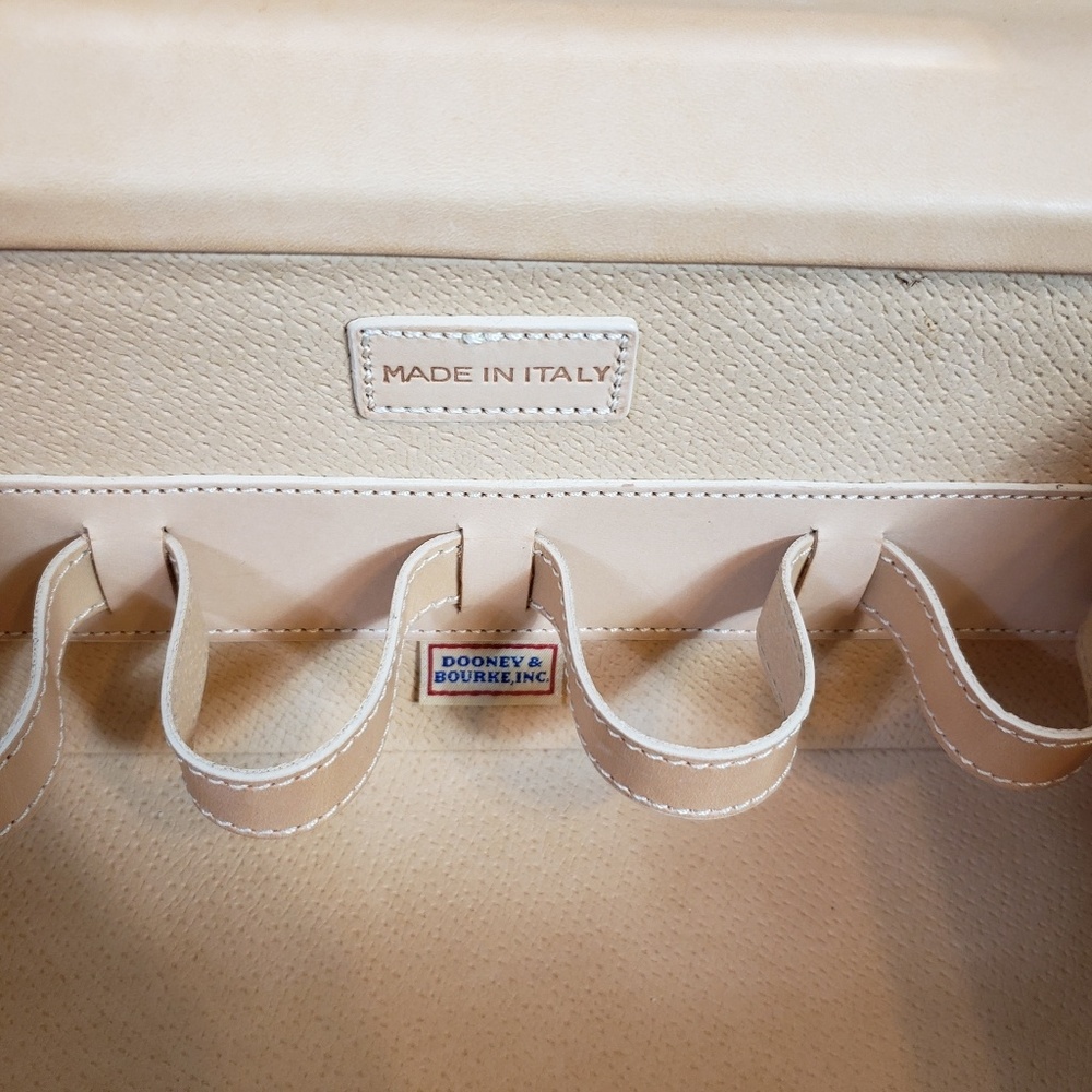 Vintage RARE Dooney & Bourke Signature Train case - Picture 7 of 8